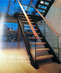 復試 閣樓直行鋼梯3