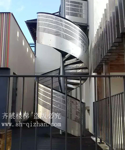 旋轉(zhuǎn)鋼木樓梯15