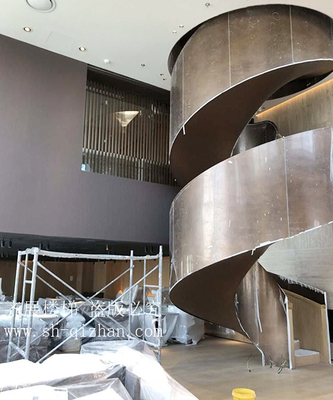 旋轉(zhuǎn)鋼木樓梯2