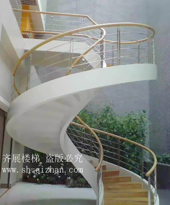 旋轉(zhuǎn)鋼木樓梯1