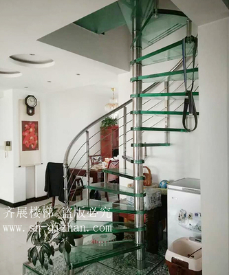 旋轉(zhuǎn)鋼木樓梯8