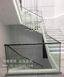水泥基礎現(xiàn)代樓梯32