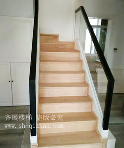 水泥基礎現(xiàn)代樓梯34